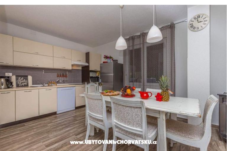 Villa Manta Crikvenica 2x apartmán – photo 24