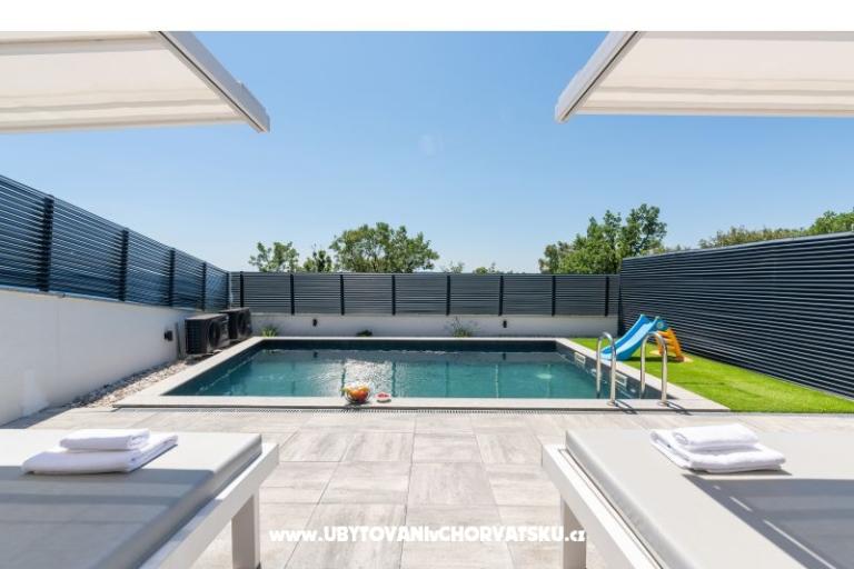 Villa Twins - Superior Apartment – photo 27