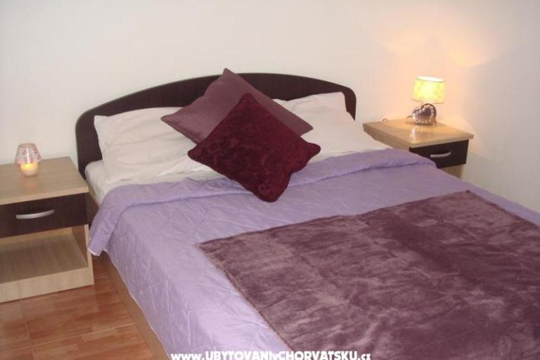 Apartments Andrea Drvenik – photo 10