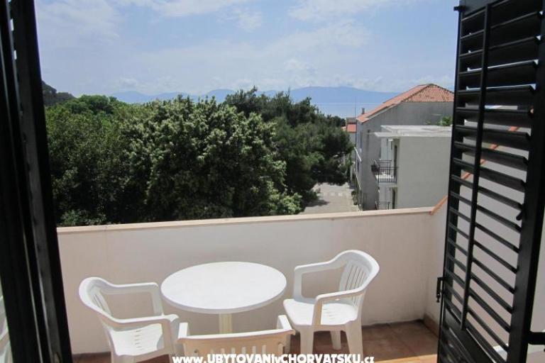 Apartments Andrea Drvenik – photo 7