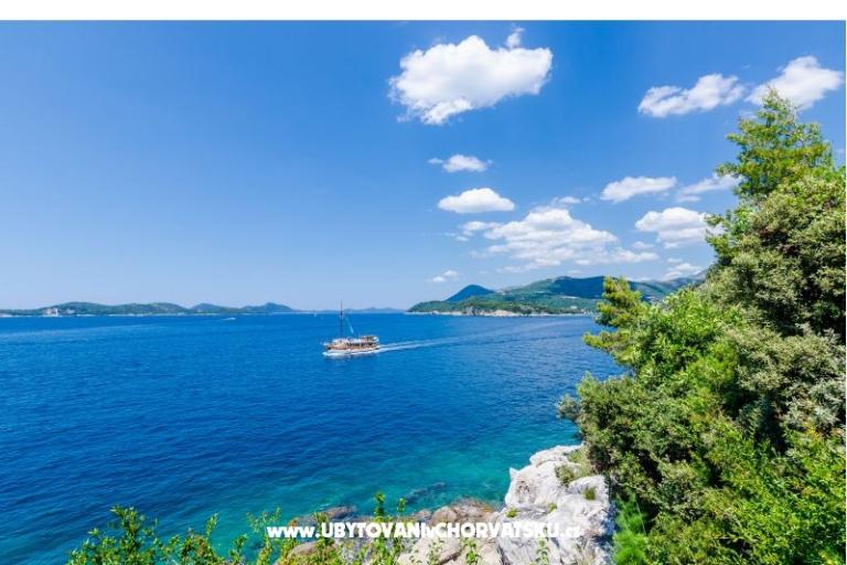 Stone apartments – photo 17