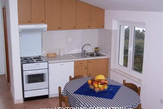 Apartments Radic – photo 4
