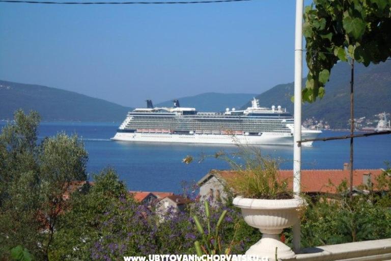 VILLA LASTVA DELUXE - MONTENEGRO – photo 3