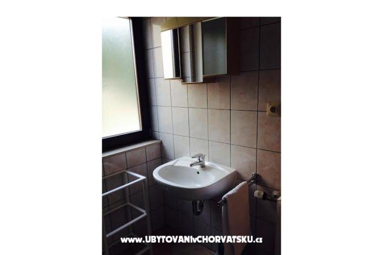 Apartment Rooms Mamic – photo 10