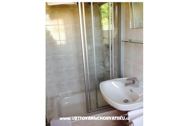 Apartment Rooms Mamic – photo 17