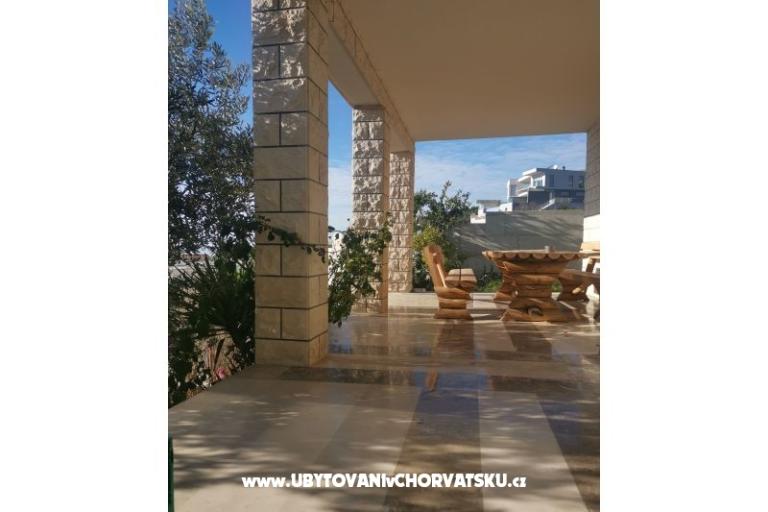 Happy day apartment – photo 7