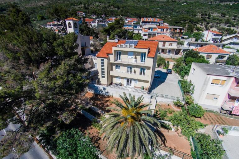 Sea Stars Apartments – photo 2