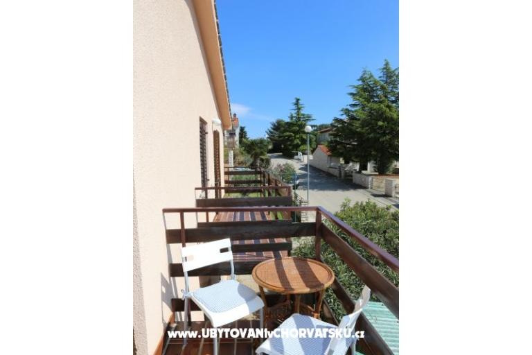 Apartment Dona – photo 2