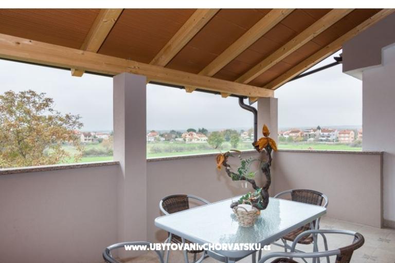 Apartments Valbandon – photo 15