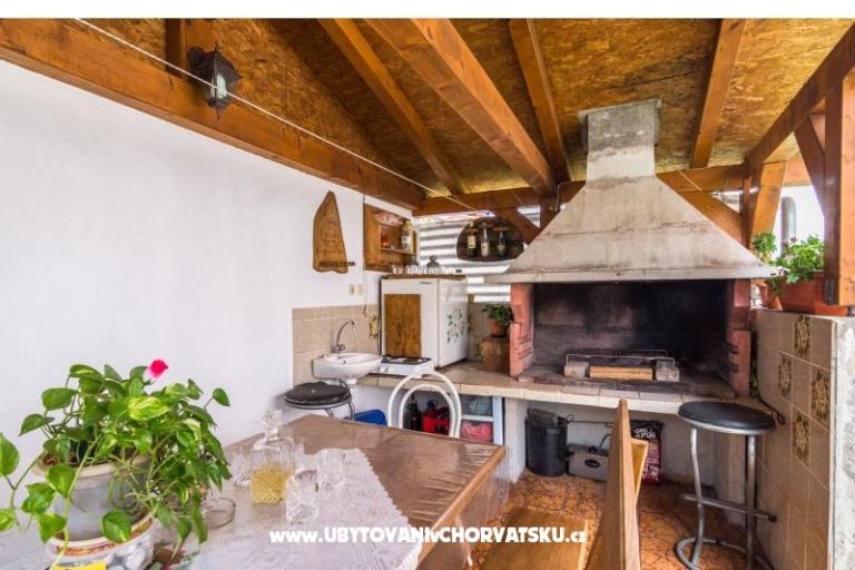 Apartments Valbandon – photo 4