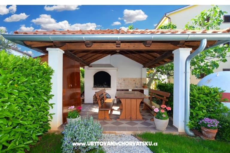 Apartments MiBi – photo 11