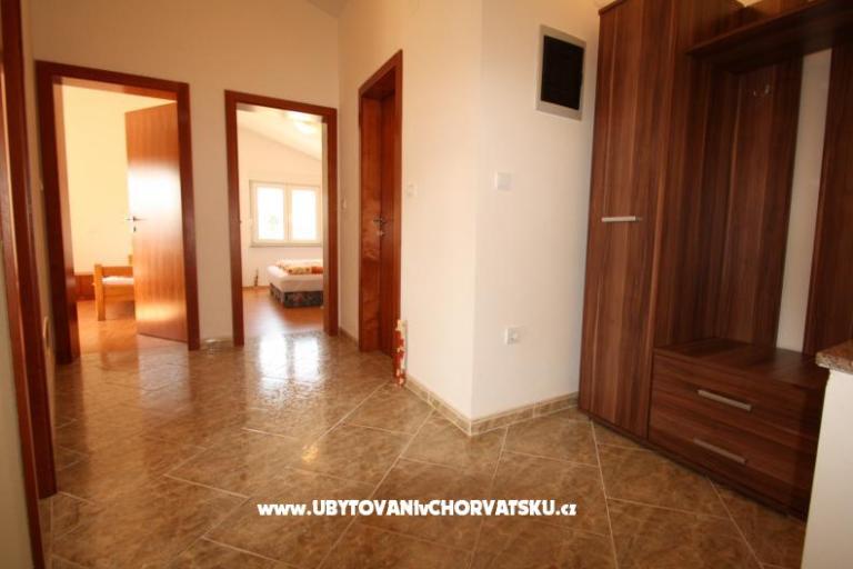 Apartment Zoran - Valbandon  – photo 9
