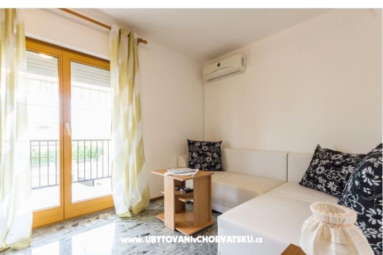 Apartments Mihaela – photo 16