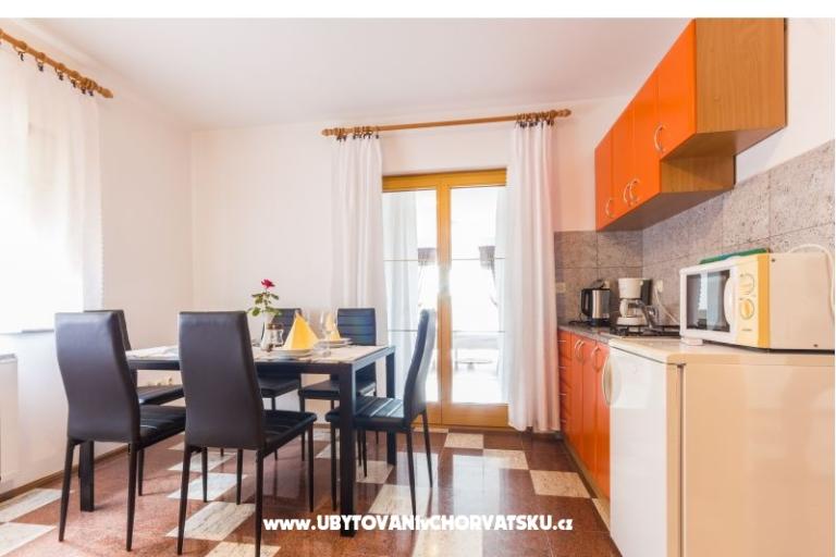 Apartments Mihaela – photo 9
