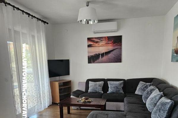 Apartments Rudez - pool - jacuzzi  – photo 2