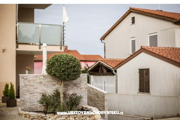 Marco Apartments – photo 16