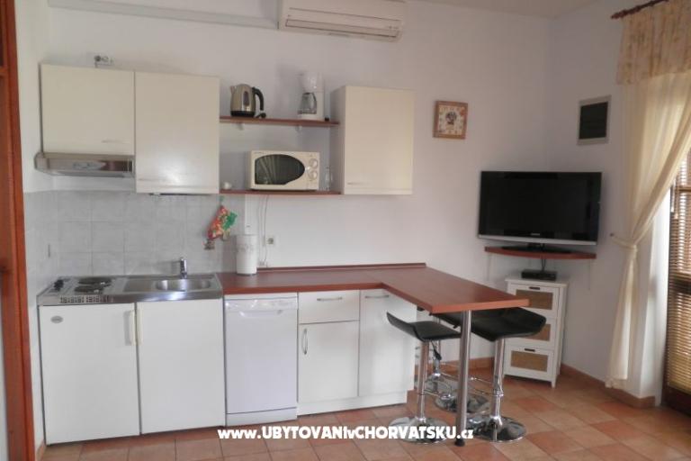 Apartments VIKI – photo 7