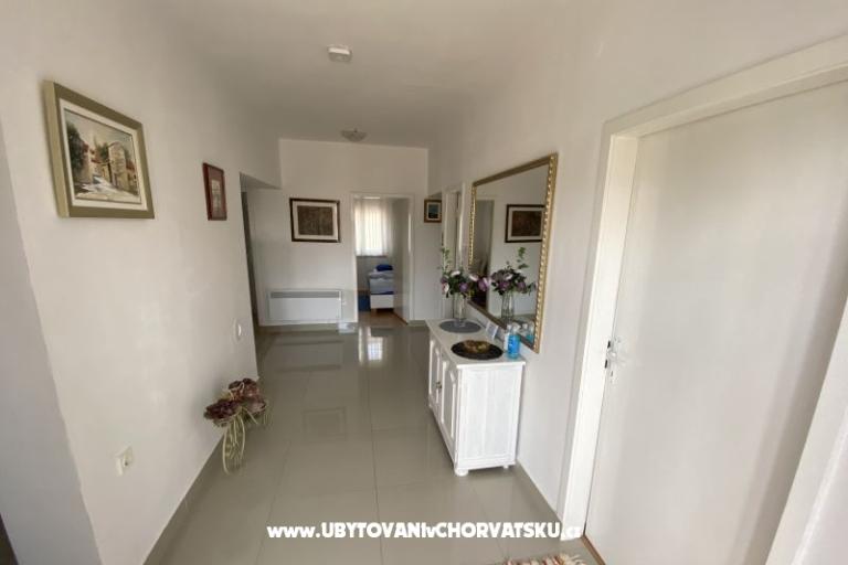 Apartment Dragan – photo 6