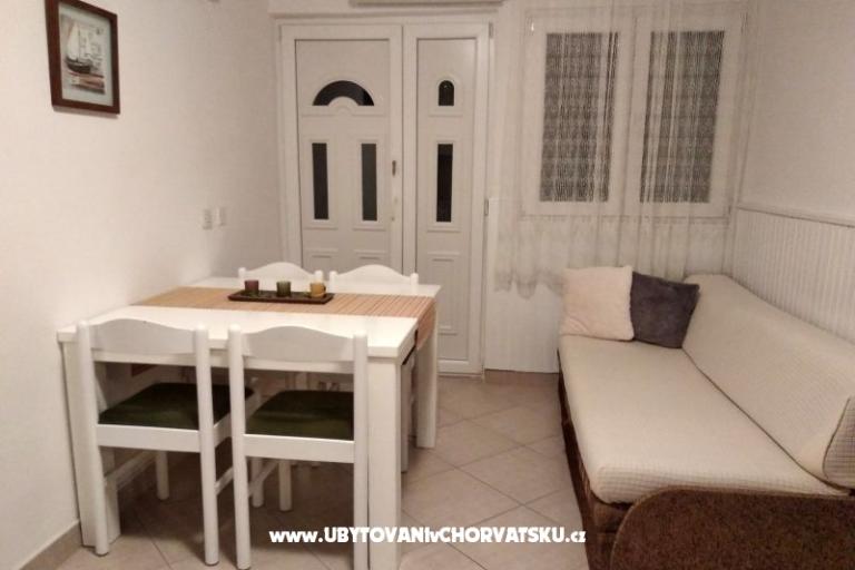 Apartment Turist – photo 11