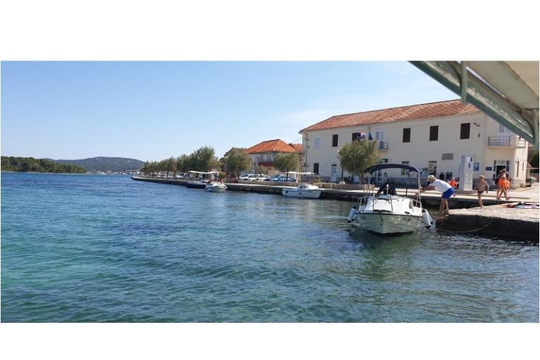 Apartments Iva – photo 17