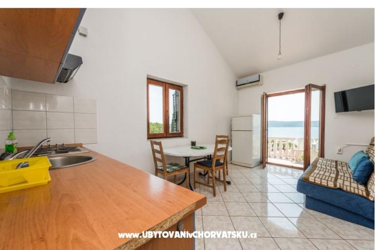 Apartments Mate – photo 13