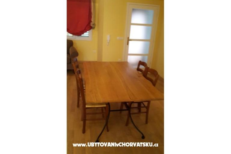 Apartments Mira – photo 11