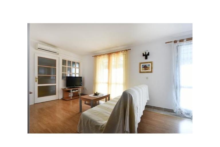 Apartments Mrvičić – photo 11
