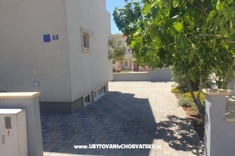 Apartments Pobi – photo 12