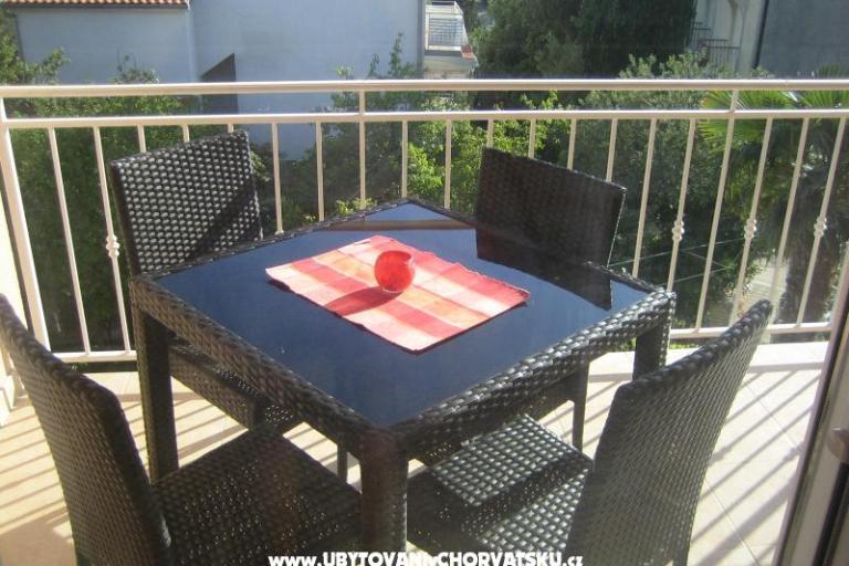 Apartments Roje Sv. Filip i Jakov – photo 3