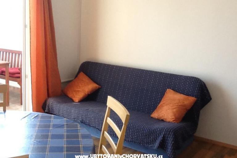 Apartments Tonka i Filip – photo 4