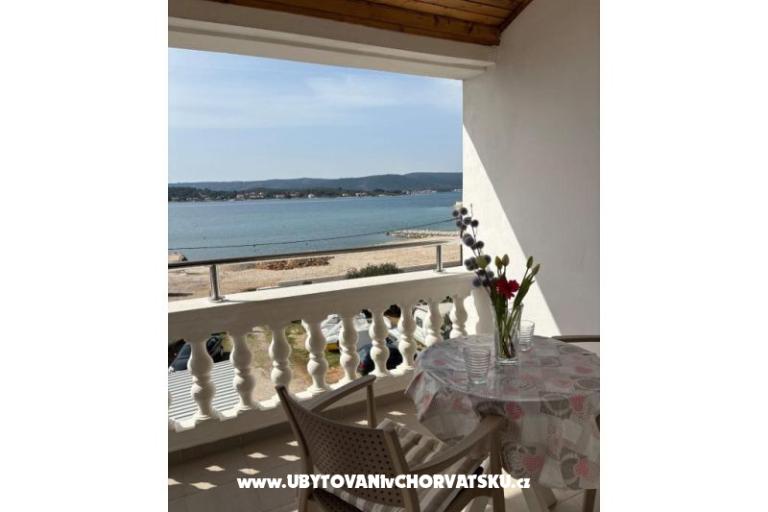 Apartments Boro – photo 3