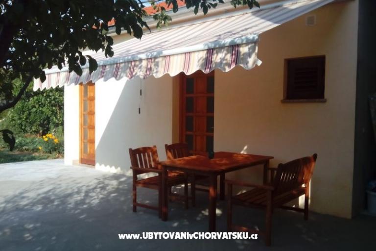 Apartments Julia – photo 12