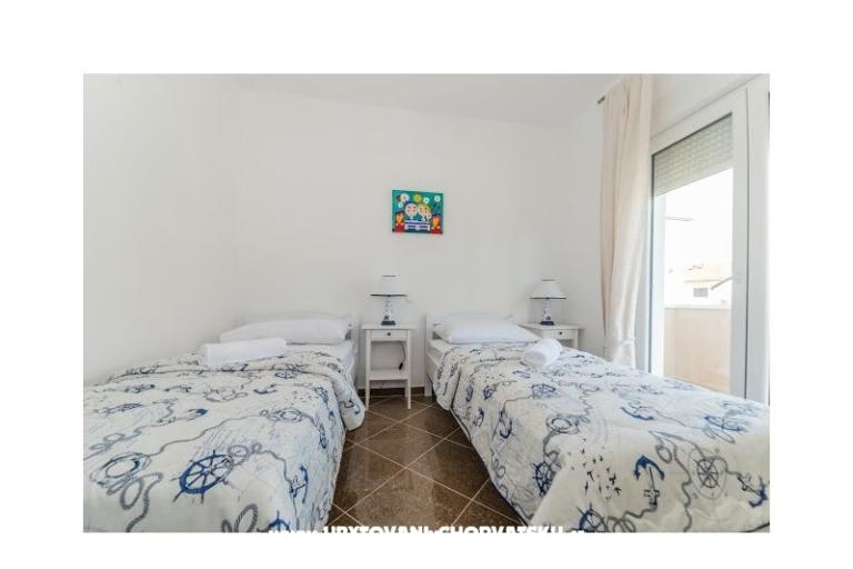 Apartments Campanel – photo 11