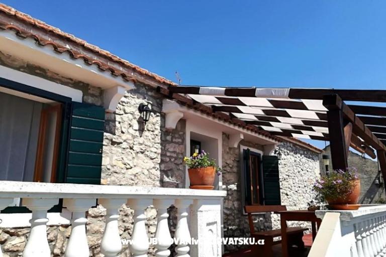 Dalmatinska kamena kuća – photo 2