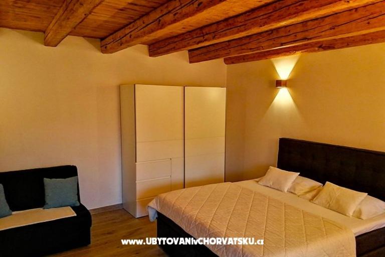 Dalmatinska kamena kuća – photo 29