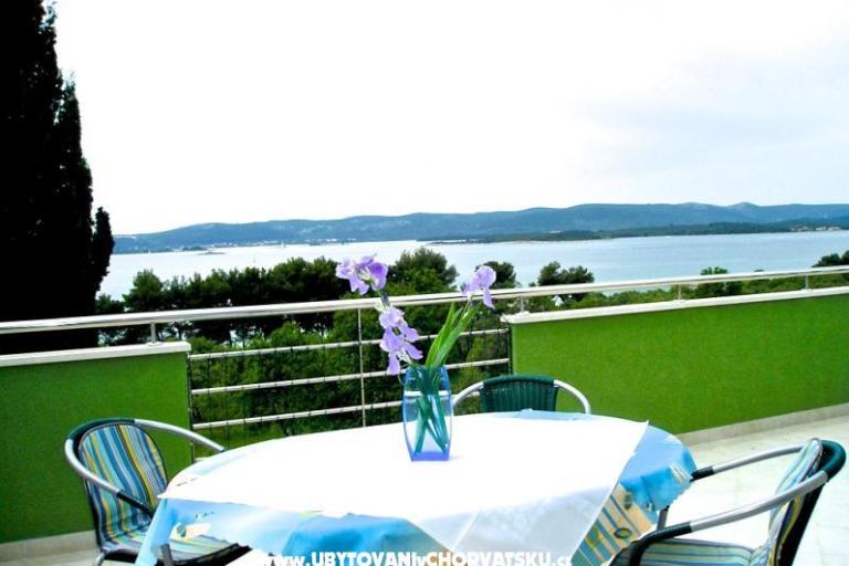 Vila Smirna 4*  with pool  – photo 4