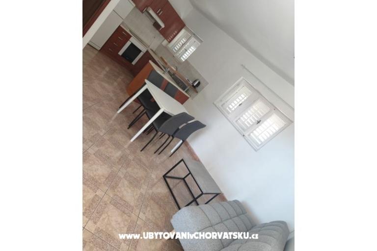 Ina’s house – photo 11