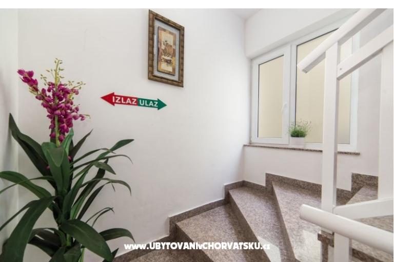 Apartments Janja – photo 4
