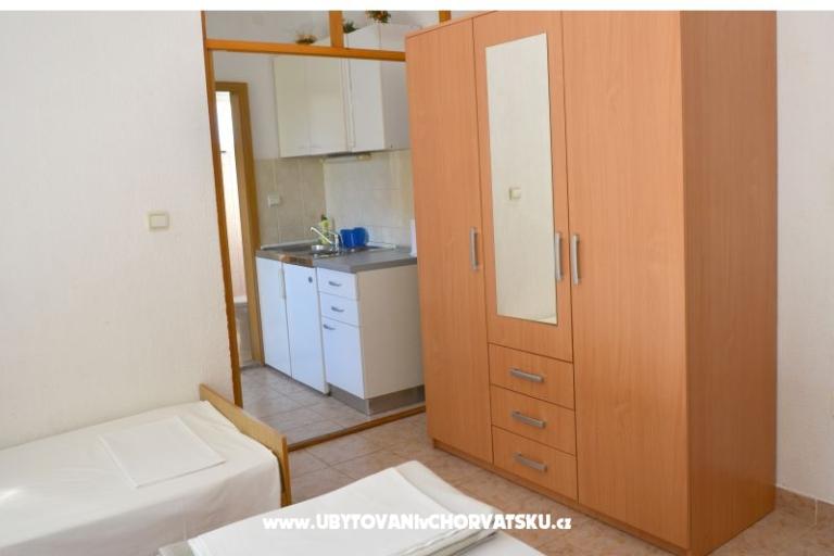 Apartments Radmila – photo 18