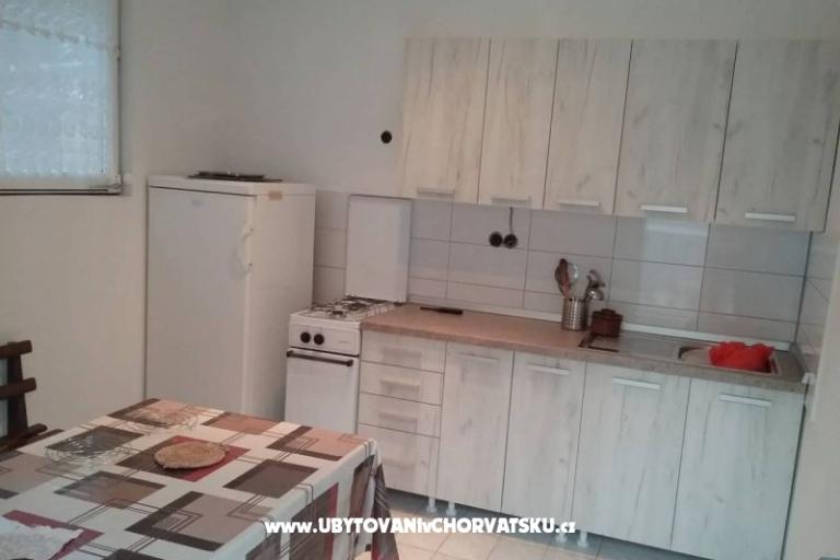 Apartments &amp; rooms Brist – photo 13