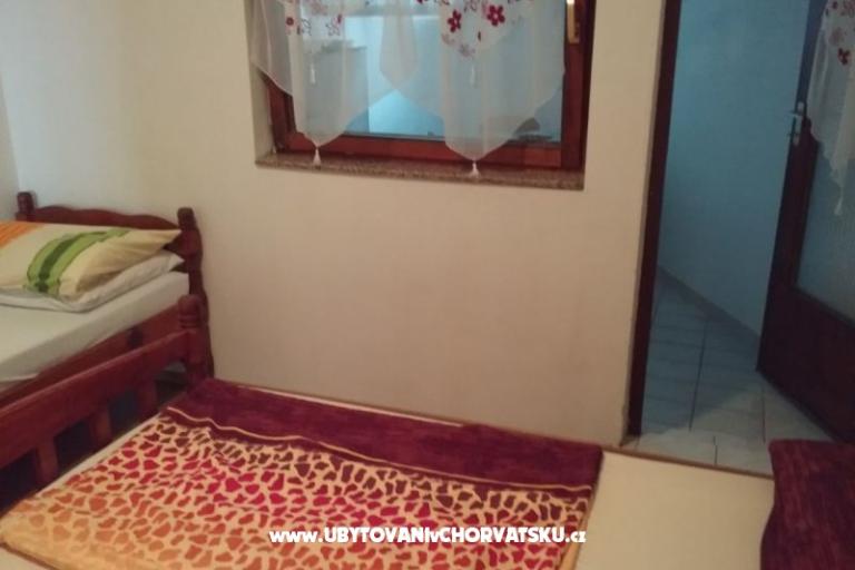 Apartments &amp; rooms Brist – photo 14