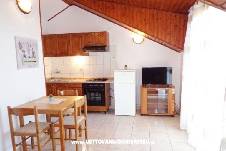 Apartments Jure – photo 8