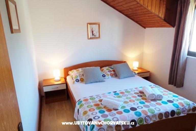 Apartments Jure – photo 9