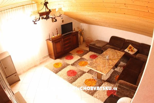 Apartments Kuzmicic – photo 3