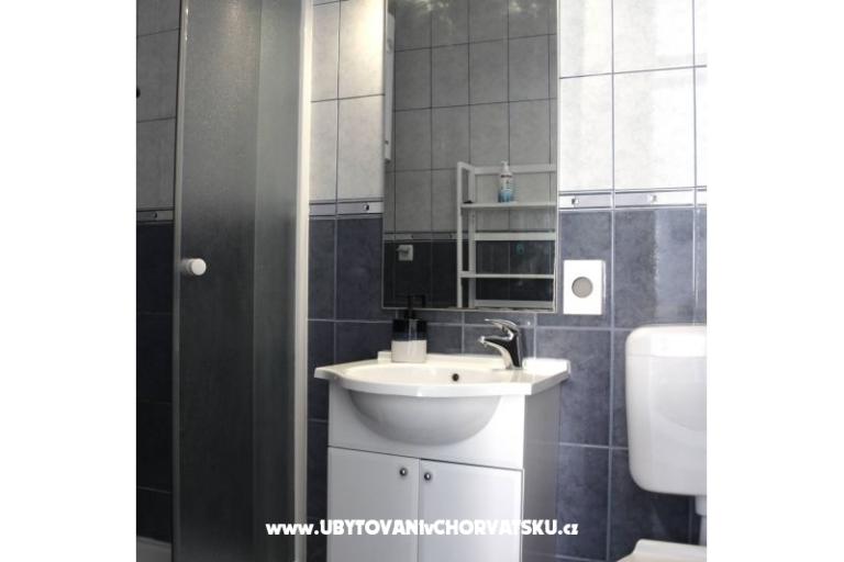 Apartments Roza – photo 9