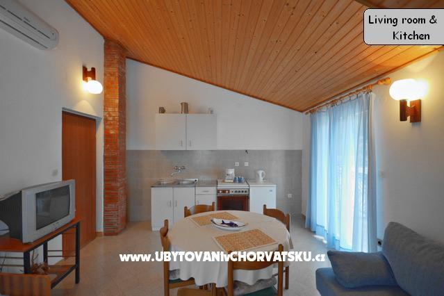 Apartments Rubinić – photo 14