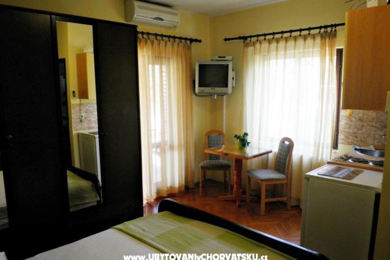Apartments  IDA – photo 9