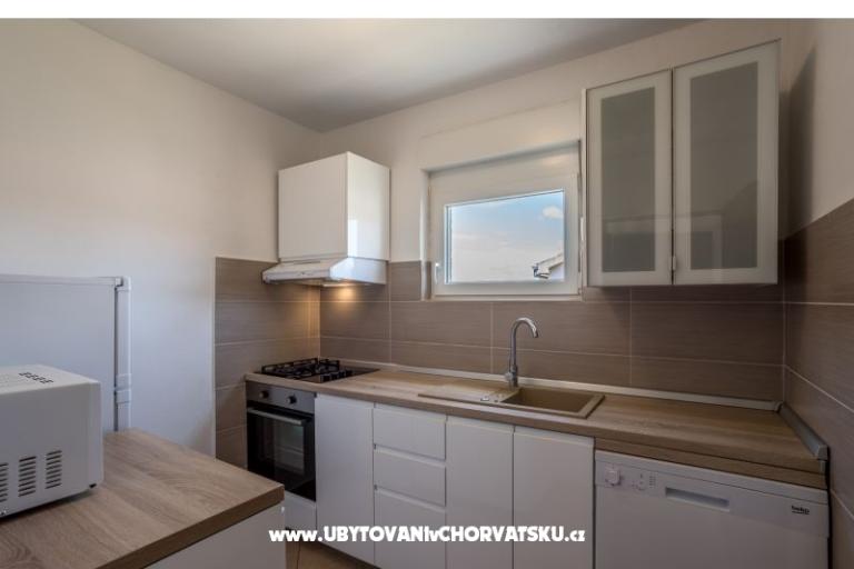 Apartment Tihana – photo 12