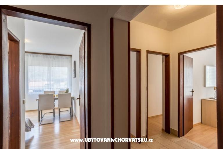 Apartment Tihana – photo 13