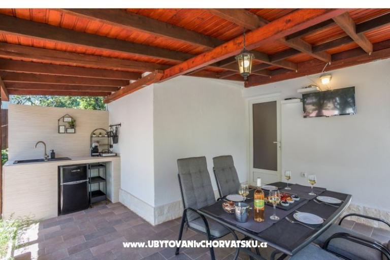 Apartment Tihana – photo 17